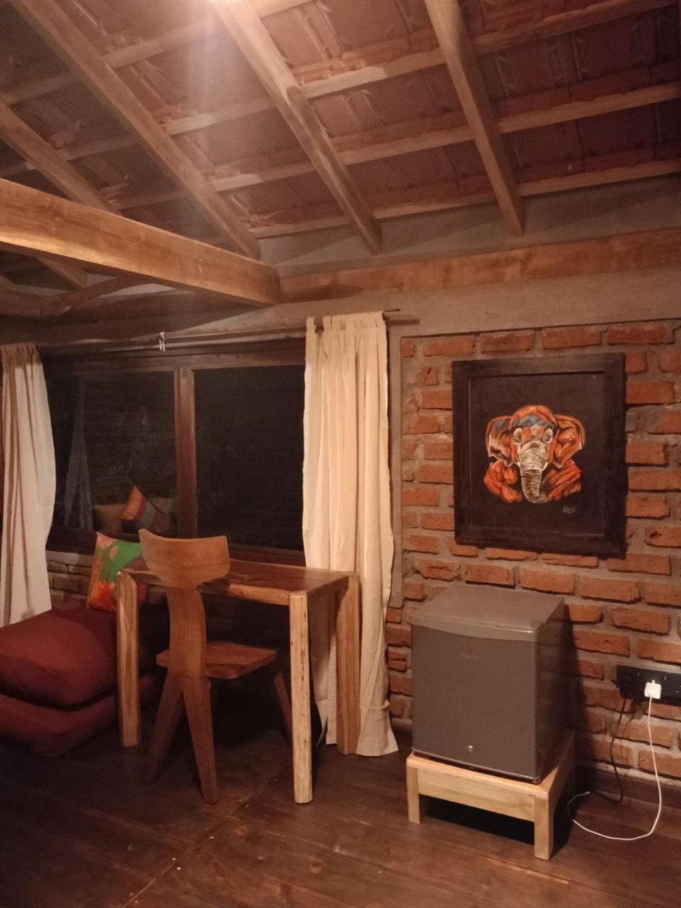 Monsoon Eco Resort - Whisky Point Arugambay Pottuvil Habitación foto