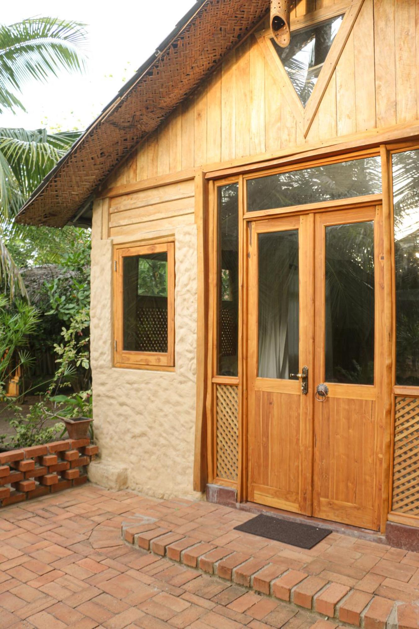 Monsoon Eco Resort - Whisky Point Arugambay Pottuvil Habitación foto